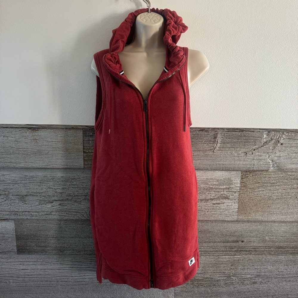 Nike Women's Hooded Vest Size Small Modern Red Sportswear Schwarz Zip (N1)